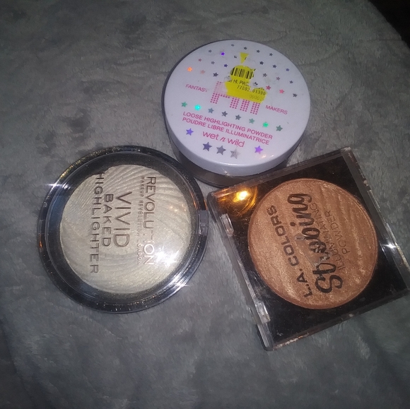 Makeup lot and ornament lot - Picture 4 of 5